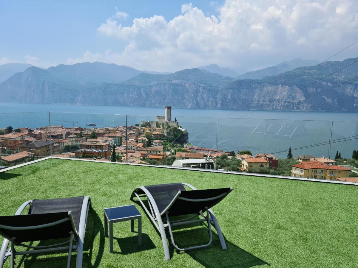 Luxury Apartments Natura Malcesine Bagian luar foto