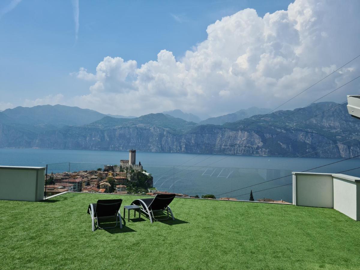 Luxury Apartments Natura Malcesine Bagian luar foto