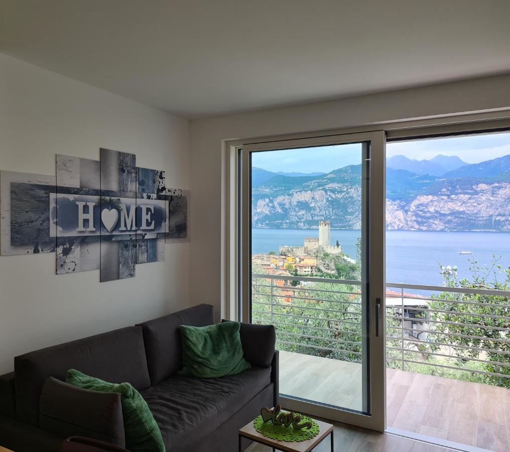 Luxury Apartments Natura Malcesine Bagian luar foto